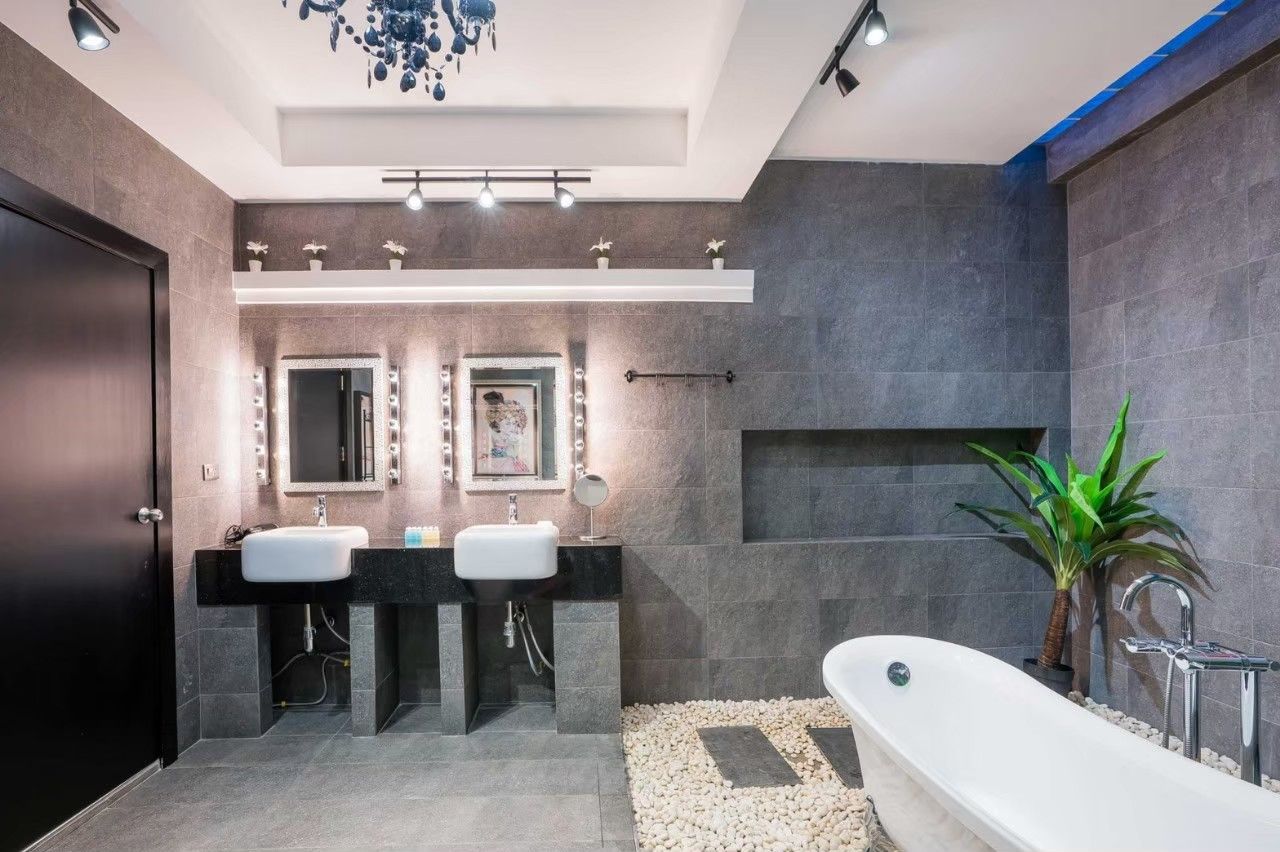 Entertainment and karaoke room at Emerald VII