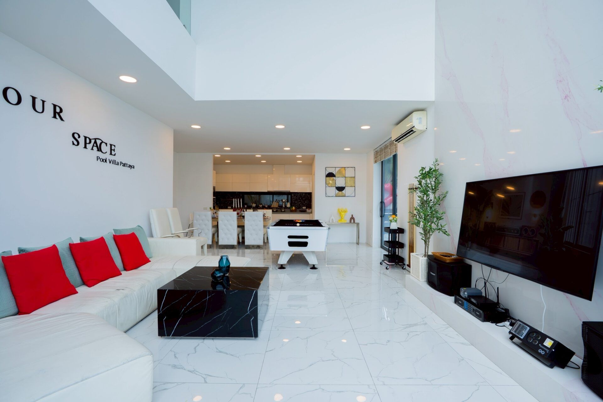 Twin bedroom with towel art at Your Space IV