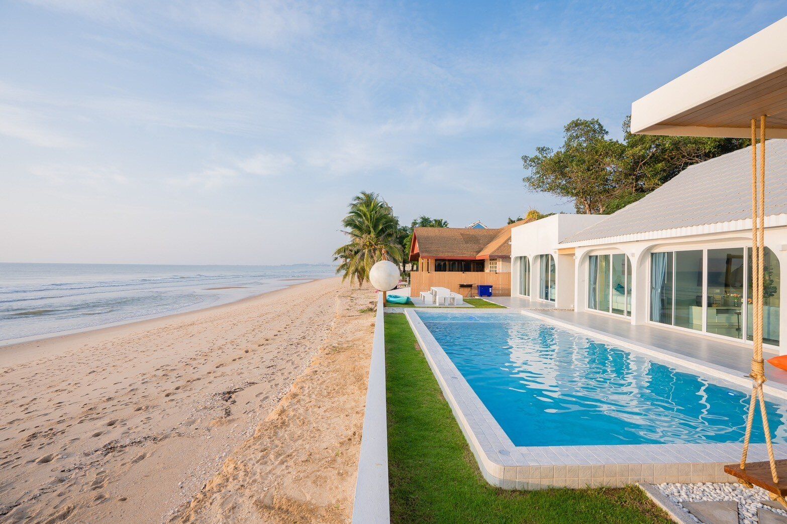 Daytime beachfront pool beside Bang Ket Beach at Sun Sea V Pool Villa