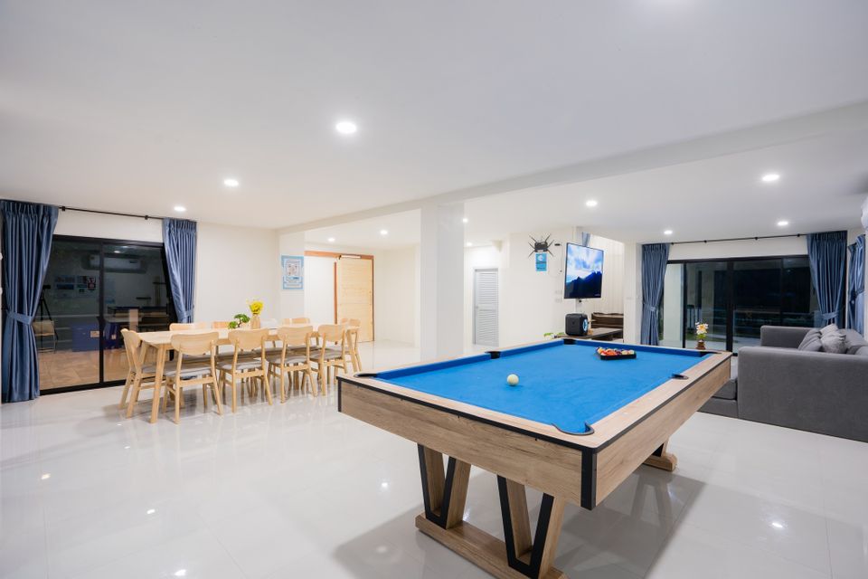 Living area - Sea Time V Pool Villa (01)